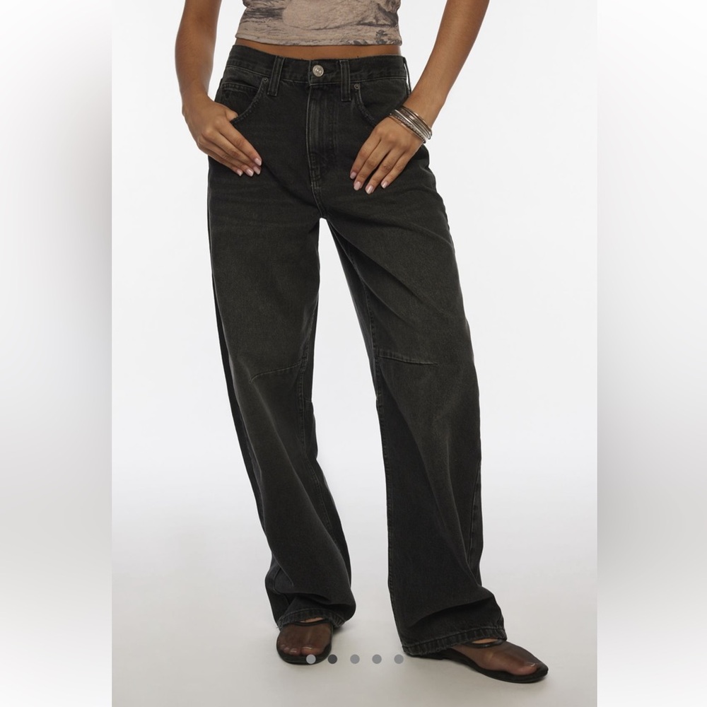 Jeans with Back buckle